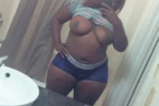 👅👅👙Hey👄👄👙 i am available 👙👅👅for spend a nice time 👙👙👙 - Image 2